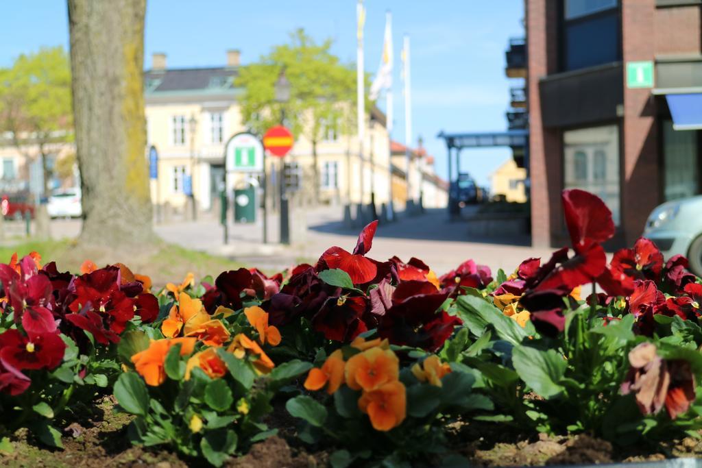 Brodderud Apartments Mariestad Exterior foto